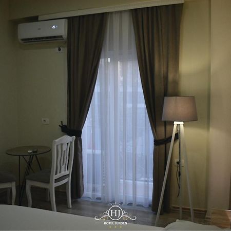 Hotel Jurgen เลเจอ ภายนอก รูปภาพ