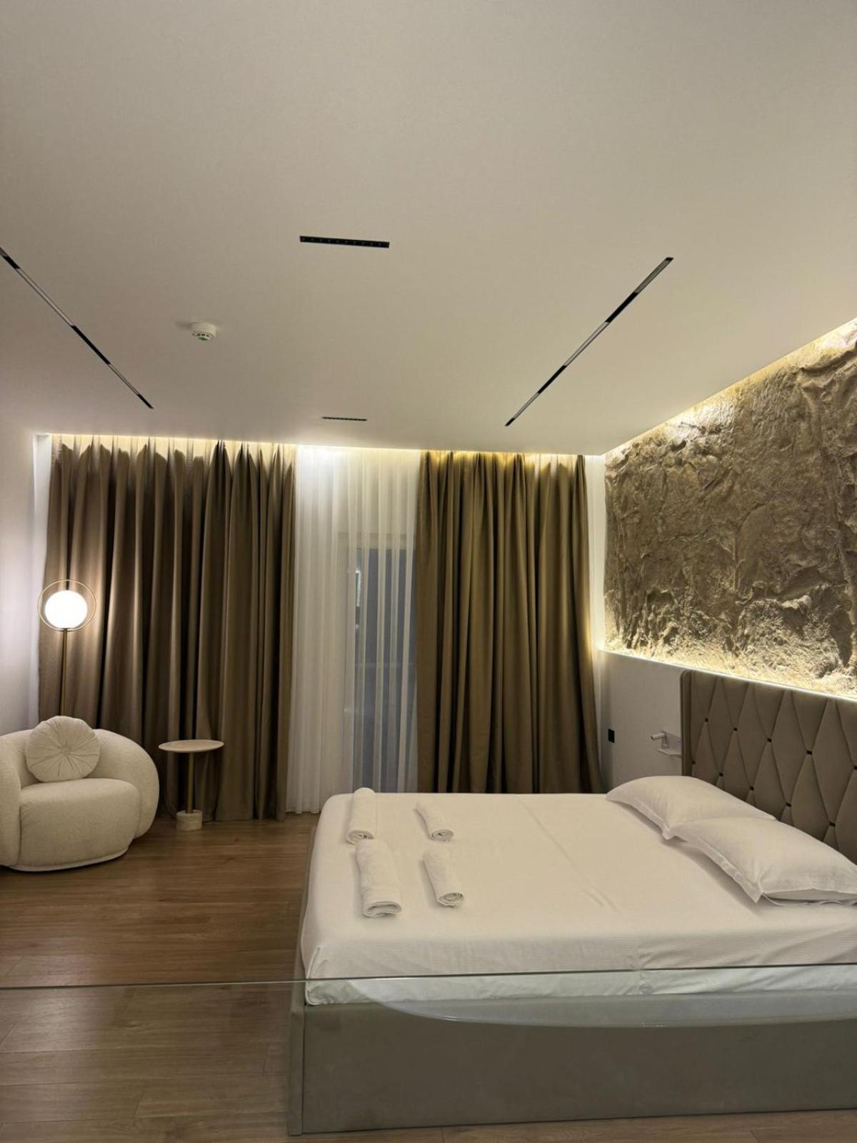 Hotel Jurgen เลเจอ ภายนอก รูปภาพ